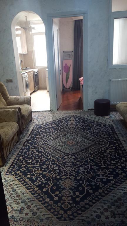 Nini'S Apartments Batoumi Extérieur photo