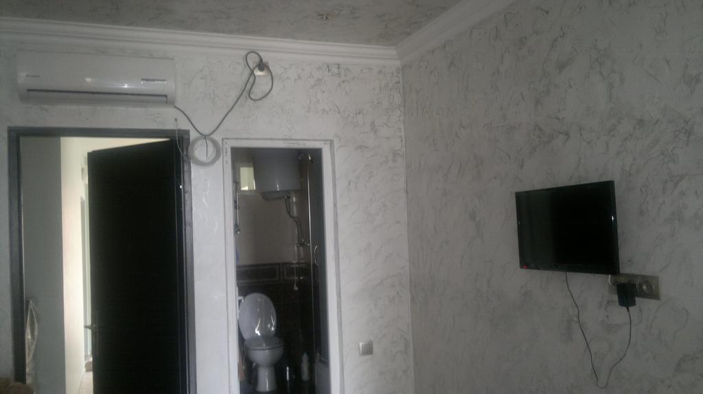 Nini'S Apartments Batoumi Extérieur photo